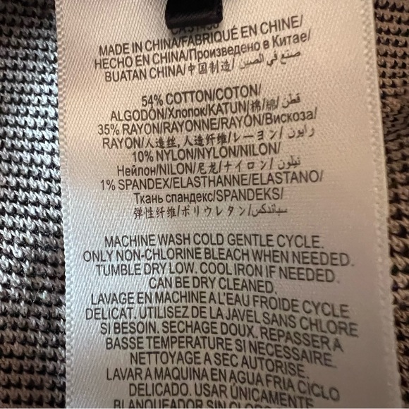 💚BCBGMaxAzria knit sheath dress - Picture 8 of 8